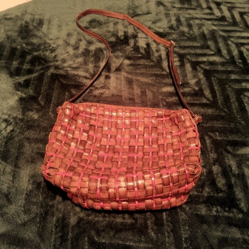 Vintage Piero Guidi bag. Brown and red lace leather. Made in Italy.